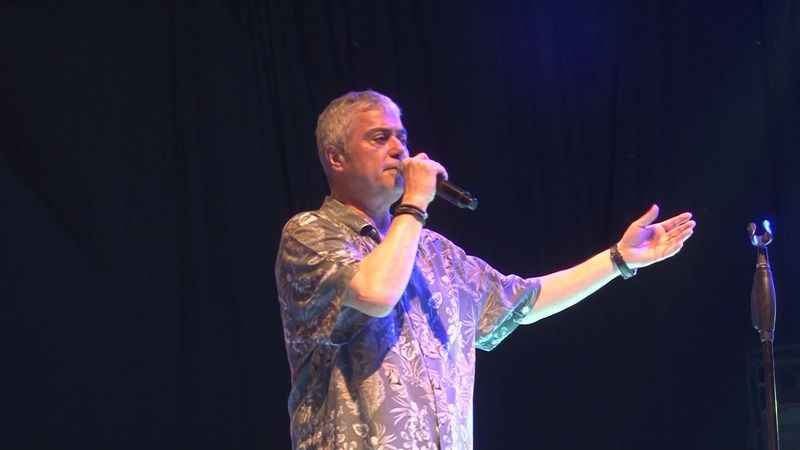 Cengiz Kurtoğlu Beykoz Çayır Festivali'nde sahnedeydi